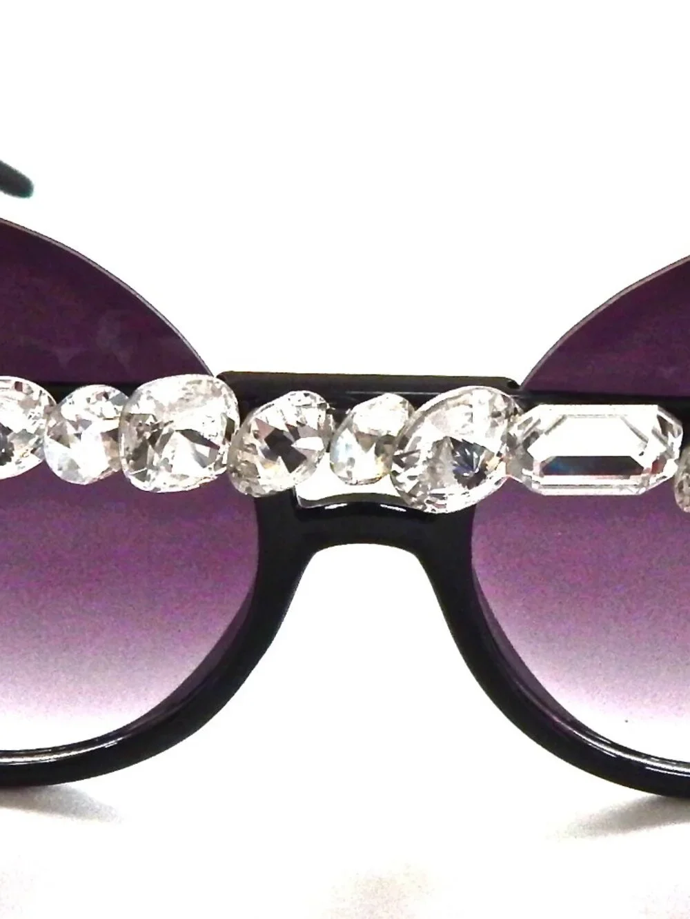 GASOLINE GLAMOUR SCANDALOUS PEEKABOO2 SUNGLASSES💎💎💎